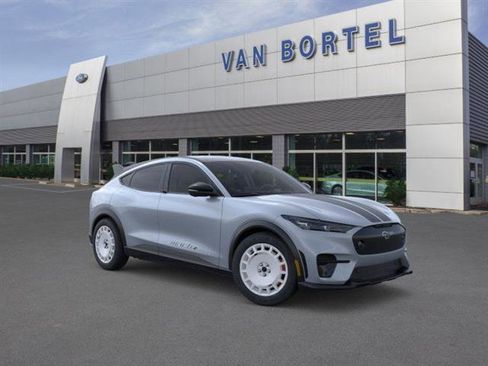 New 2025 Ford Mustang Mach-E GT image 7