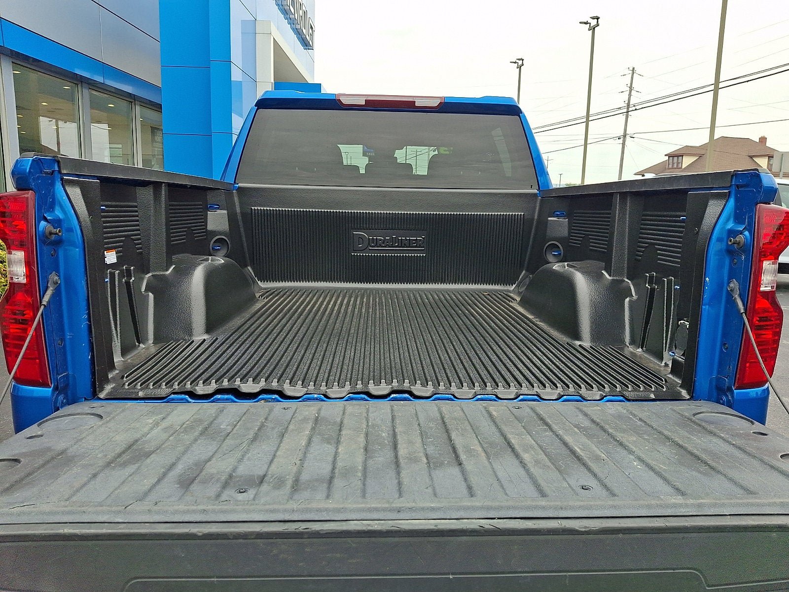 Used 2023 Chevrolet Silverado 1500 LT AWD/4WD image 28