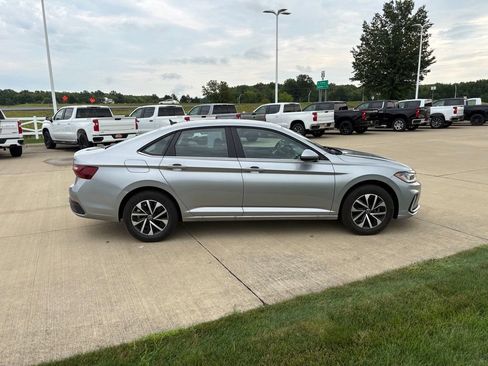 Used 2026 Volkswagen Jetta S FWD image 7