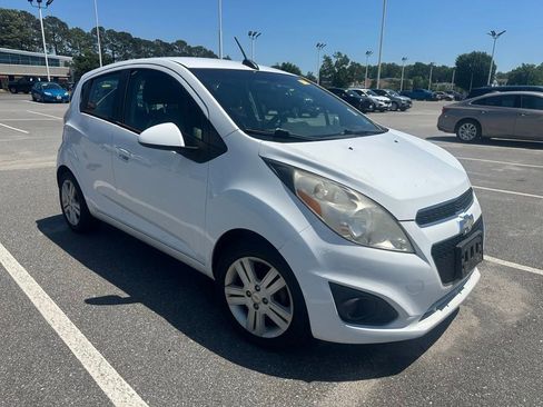 Used 2015 Chevrolet Spark LT FWD image 5
