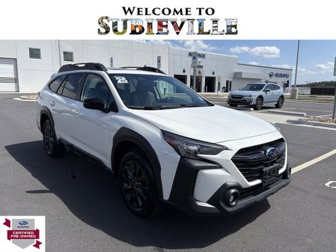Certified 2025 Subaru Outback Onyx Edition AWD/4WD image 1