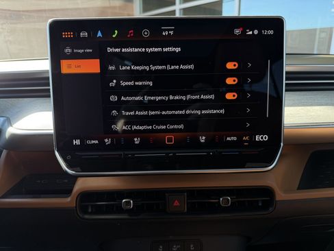 Used 2025 Volkswagen ID. Buzz Pro S Plus image 23