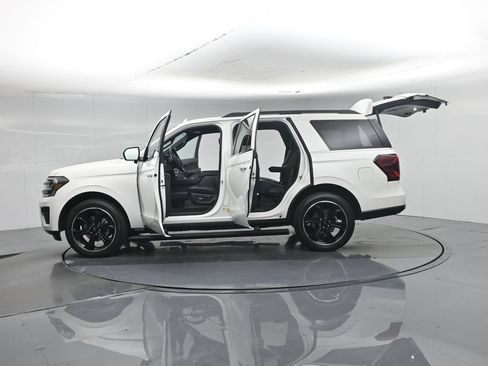 Used 2023 Ford Expedition Limited AWD/4WD image 41