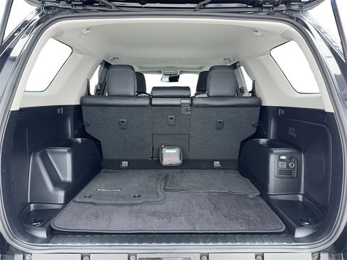 Used 2024 Toyota 4Runner Limited image 13