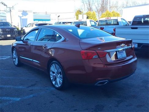 Used 2018 Chevrolet Impala Premier w/ Premier Confidence Package image 4