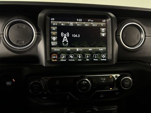 Certified 2023 Jeep Wrangler Unlimited Sahara image 21