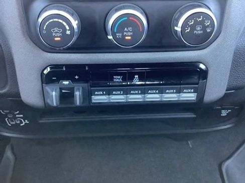 Certified 2021 RAM 2500 Tradesman AWD/4WD image 23
