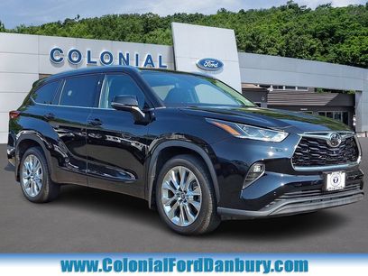 Used 2021 Toyota Highlander Limited