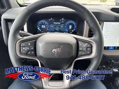New 2026 Ford Bronco Outer Banks w/ Sasquatch Package AWD/4WD image 16