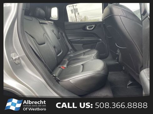 Used 2023 Jeep Compass High Altitude AWD/4WD image 17
