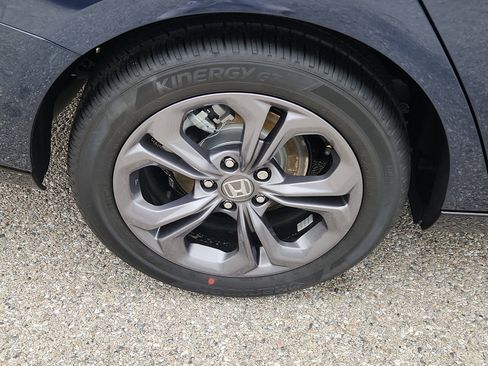 New 2025 Honda Accord EX-L image 5