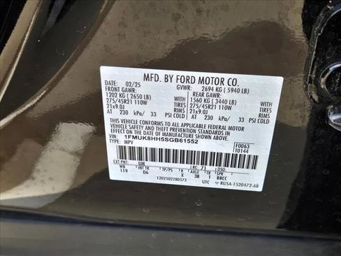 Used 2025 Ford Explorer Platinum w/ LUX Leather Package AWD/4WD image 26