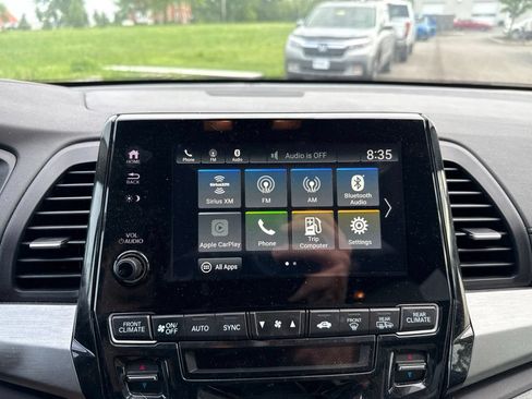 Used 2023 Honda Odyssey EX-L image 24