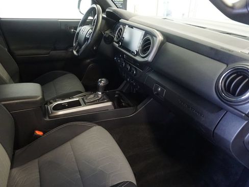 Certified 2023 Toyota Tacoma TRD Sport AWD/4WD image 24