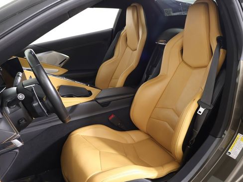 Used 2021 Chevrolet Corvette Stingray image 32