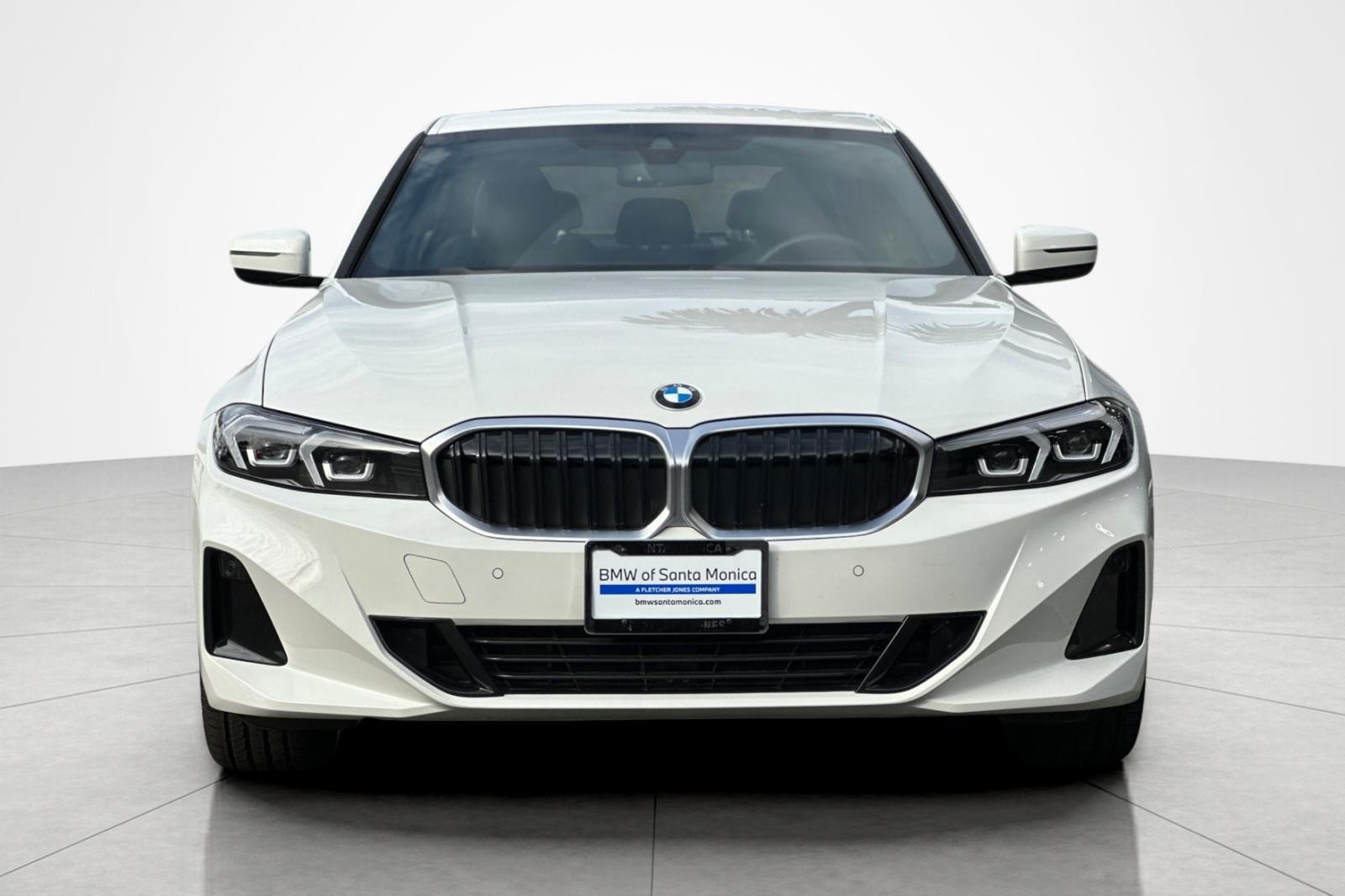 Used 2023 BMW 330i Sedan w/ Driving Assistance Package RWD image 8