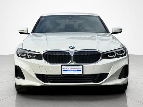 Used 2023 BMW 330i Sedan w/ Driving Assistance Package RWD image 8