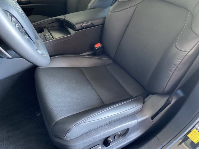 Used 2025 Lexus ES 300h w/ Premium Package FWD image 16