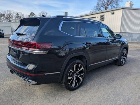 New 2026 Volkswagen Atlas SEL Premium R-Line image 4