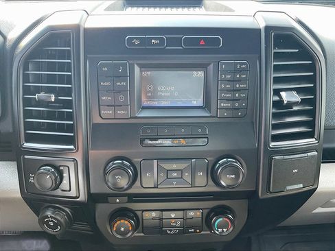 Used 2017 Ford F150 XL w/ Equipment Group 101A Mid AWD/4WD image 15
