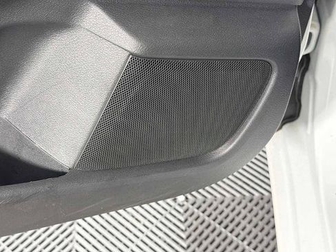 Certified 2025 Nissan Sentra SV w/ Trunk Package FWD image 16