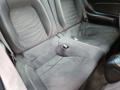 Used 2016 Ford Mustang Coupe RWD image 23