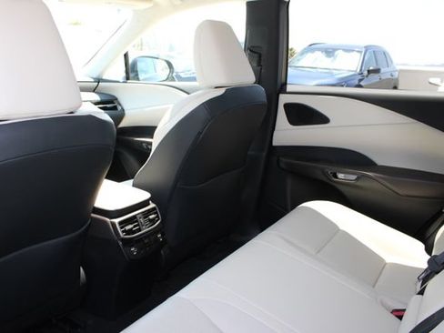 Certified 2024 Lexus RX 350 Premium w/ Convenience Package FWD image 9