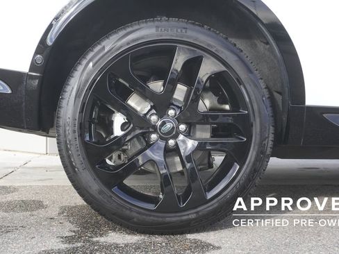 Used 2025 Land Rover Discovery Sport Dynamic SE image 34