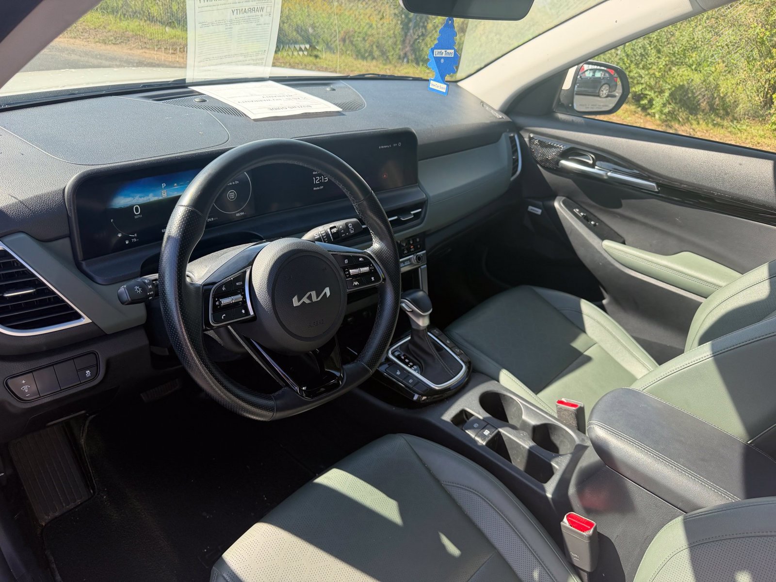Used 2024 Kia Seltos SX AWD/4WD image 12