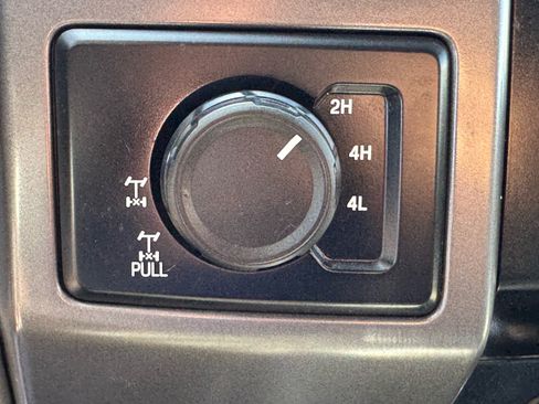 Used 2015 Ford F150 XLT w/ Equipment Group 301A Mid AWD/4WD image 28