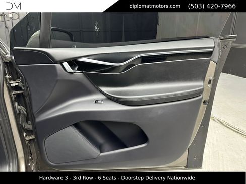 Used 2016 Tesla Model X 75D AWD/4WD image 29