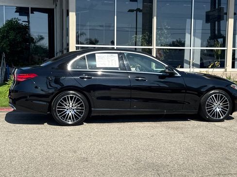 Used 2024 Mercedes-Benz C 300 Sedan image 3