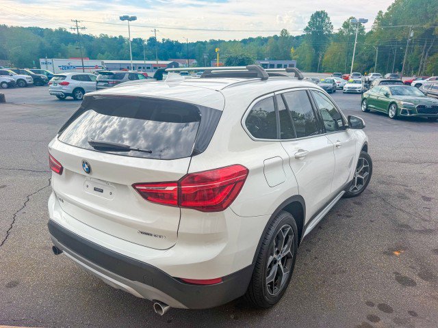 Used 2018 BMW X1 xDrive28i w/ Convenience Package AWD/4WD image 4