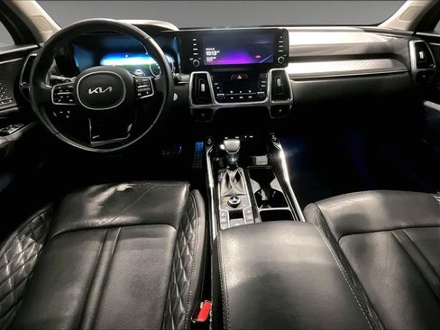 Used 2023 Kia Sorento SX AWD/4WD image 17