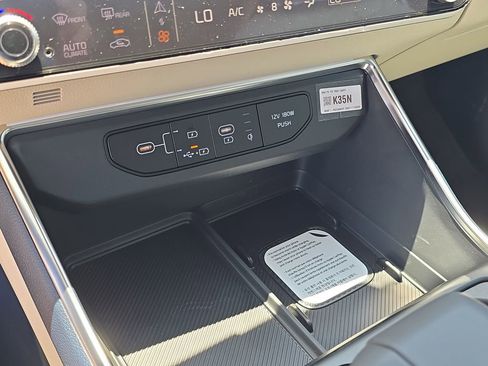 New 2026 Kia Carnival SX Prestige FWD image 28