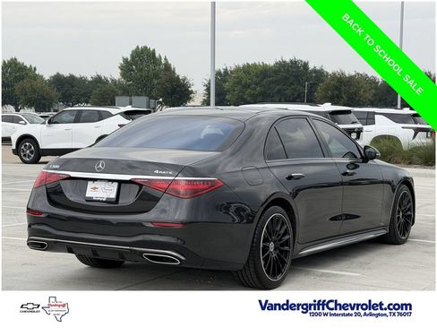 Used 2023 Mercedes-Benz S 500 4MATIC w/ AMG Line image 4