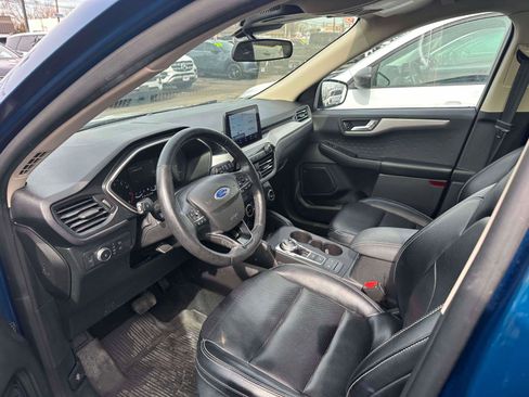 Used 2020 Ford Escape SEL image 14