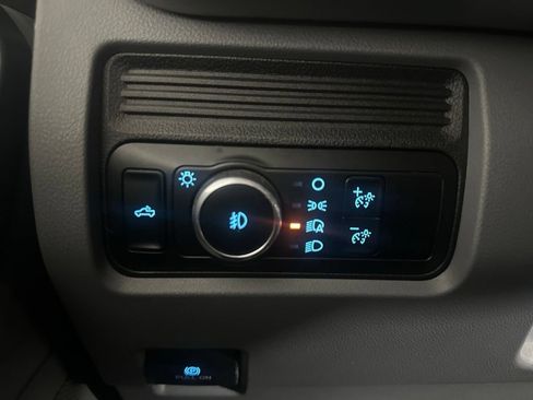 Used 2023 Ford F350 XLT AWD/4WD image 20