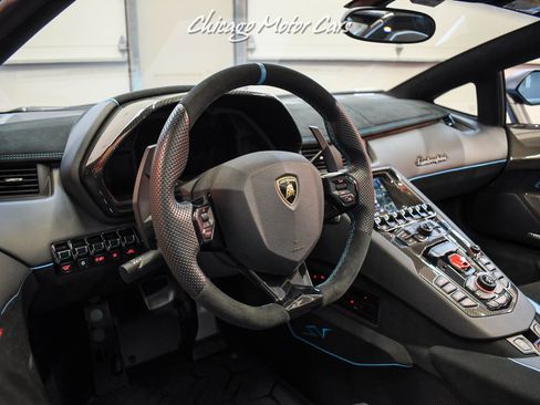 Used 2016 Lamborghini Aventador LP 750-4 Superveloce image 44