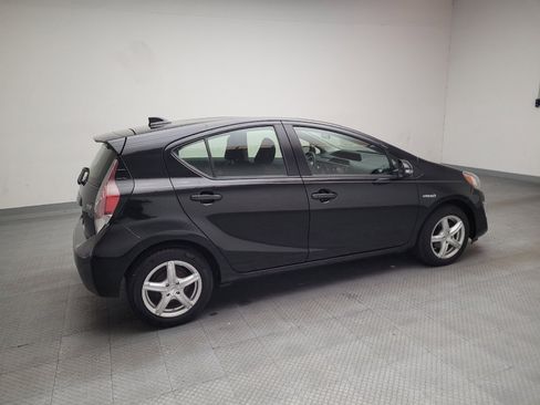 Used 2015 Toyota Prius C One image 10