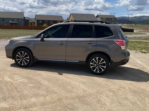 Used 2017 Subaru Forester 2.0XT Touring AWD/4WD image 6