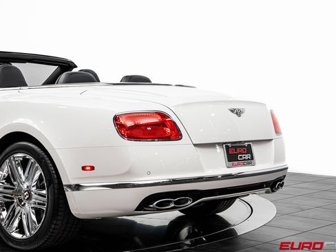 Used 2016 Bentley Continental GT image 17