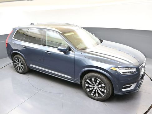 Certified 2024 Volvo XC90 B6 Plus image 41