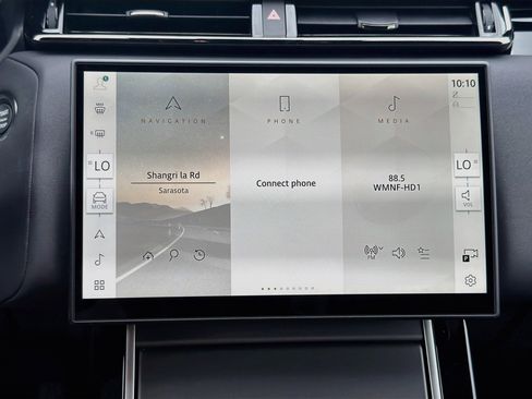 New 2026 Land Rover Range Rover Velar S AWD/4WD image 31