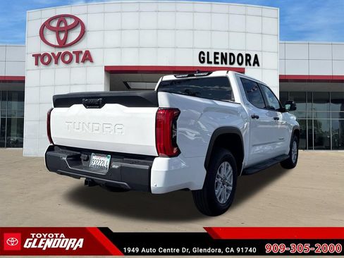 Used 2026 Toyota Tundra SR5 w/ SR5 Convenience Package RWD image 11