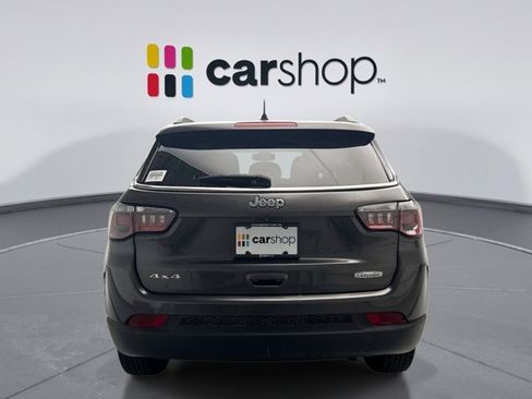 Used 2019 Jeep Compass Latitude w/ Cold Weather Group AWD/4WD image 4