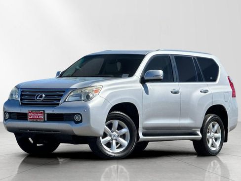Used 2010 Lexus GX 460 image 2