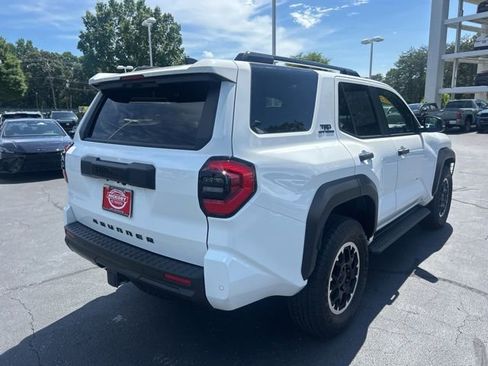 Used 2025 Toyota 4Runner TRD Off-Road AWD/4WD image 5