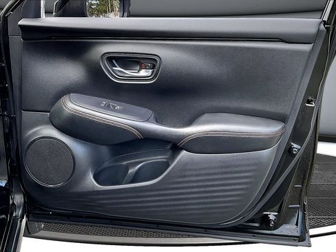 Used 2024 Honda HR-V Sport image 27