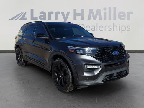 Used 2020 Ford Explorer ST w/ ST Street Pack image 7